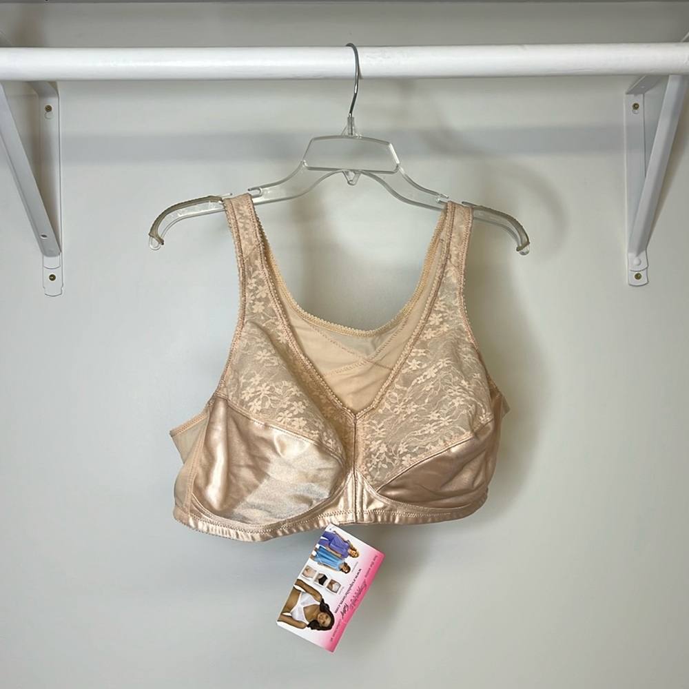 NWT Exquisite Form Beige Lace Front Clasp No Padding Bra- 44C